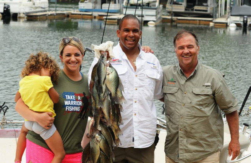 Family fishing at Highland Marina Resort.