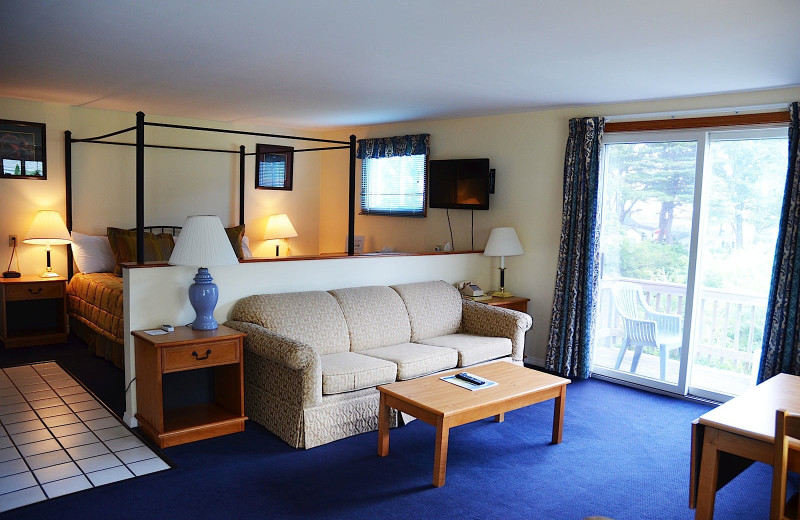 Guest room at Colonial Village Resort.