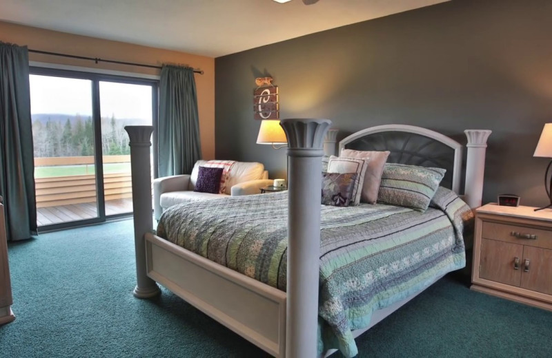 Guest bedroom at Trout Creek Vacation Condominiums.