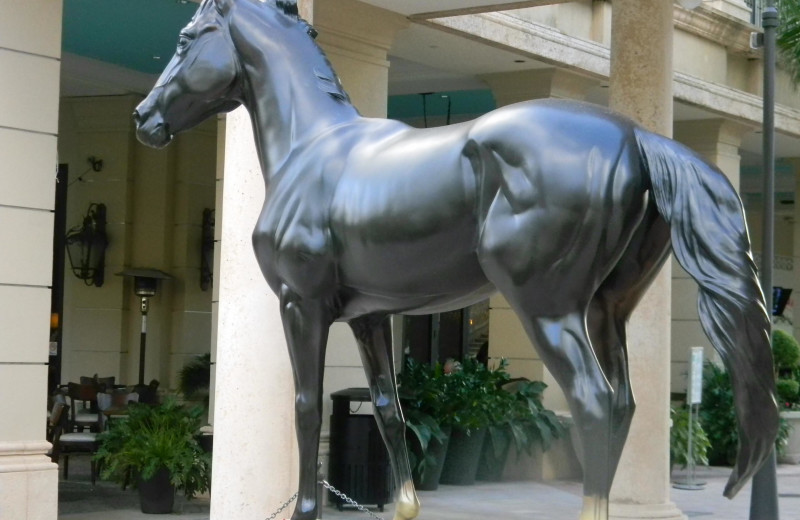 Horse sculpture near Knights Inn Hallandale Beach.