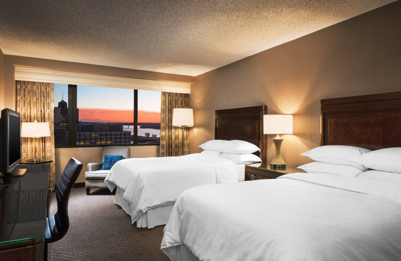 Guest room at Sheraton Memphis Downtown Hotel.