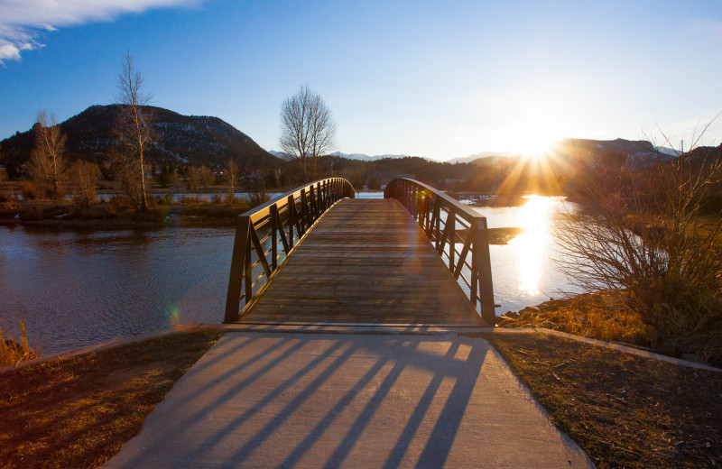 Scenic trails at Beaver Brook on the River.