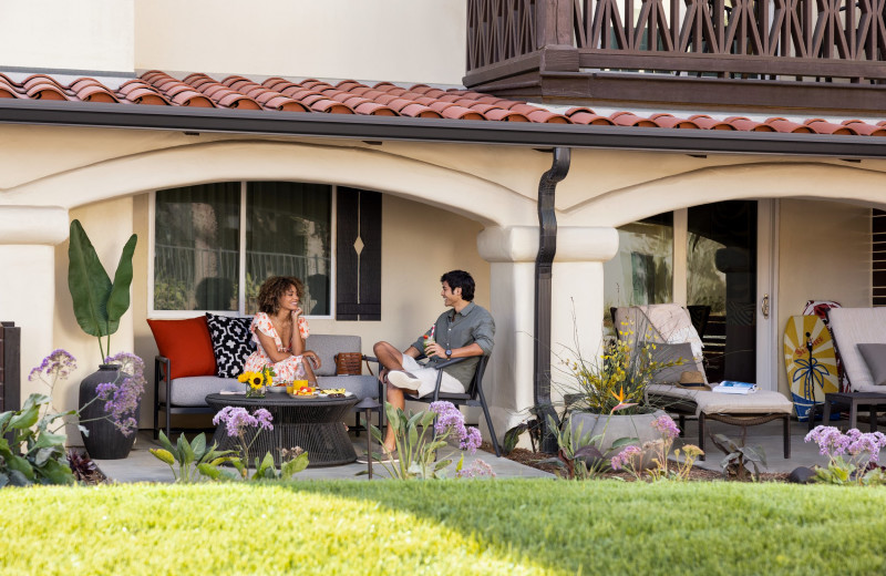 Guest patio at Embassy Suites Mandalay Beach - Hotel 