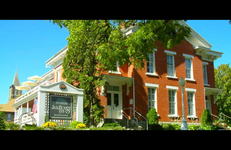 Exterior view of Jailhouse Historic Inn.