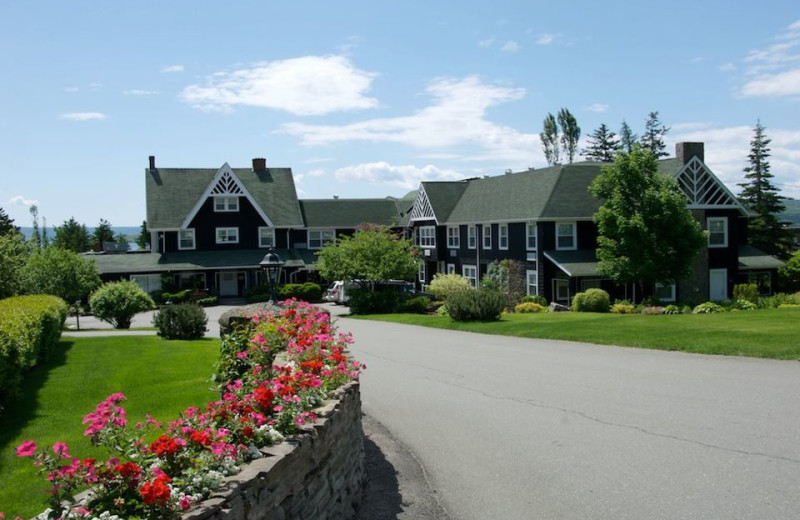 Exterior view of Inverary Resort.