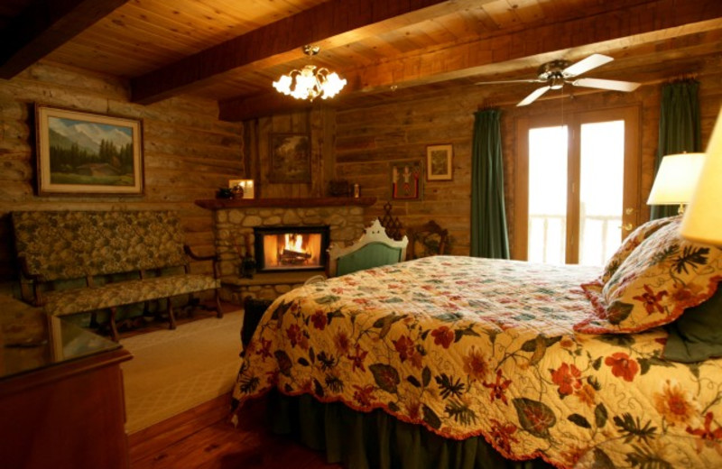 Guest room at The Lodge at Red River Ranch.
