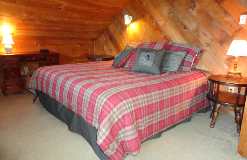 Guest room at Hunter Cove on Rangley Lake.