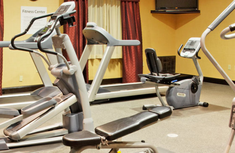 Fitness Center at Holiday Inn Arlington NE - Rangers Ballpark