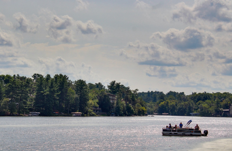 Boating at Sand County Vacation Rentals.