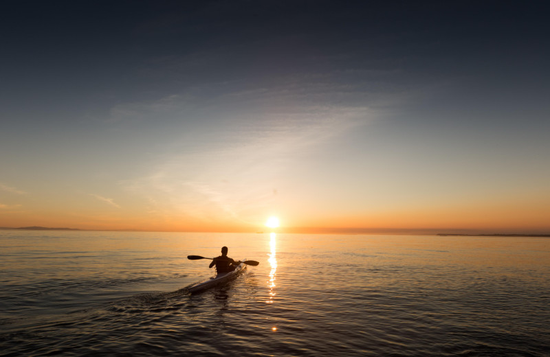 Kayaking at SookePoint Ocean Cottage Resort.