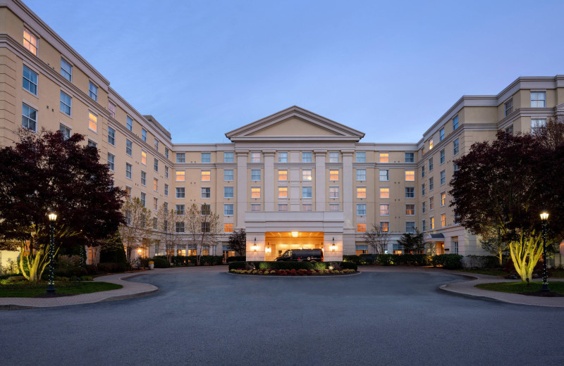 Exterior view of Mystic Marriott Hotel 