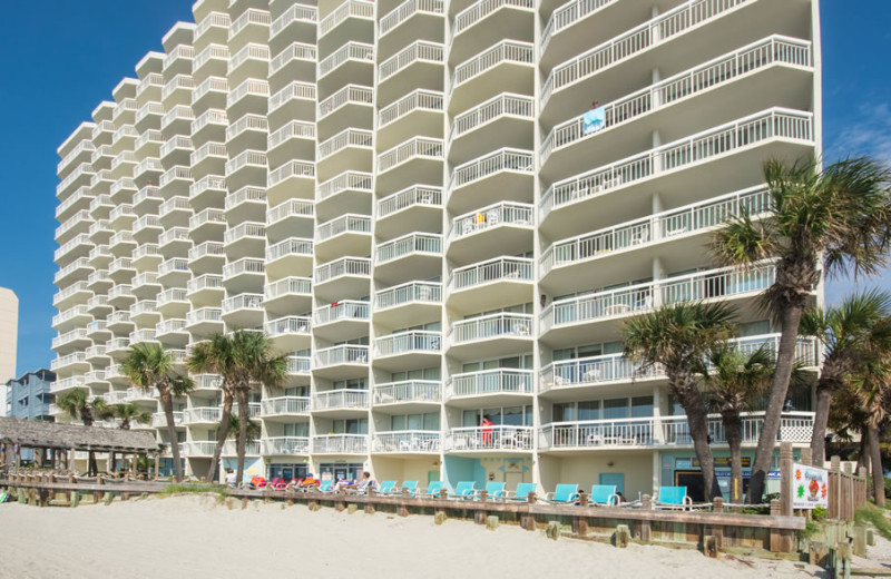 Exterior view of Water's Edge Resort.