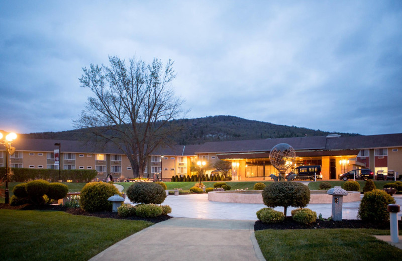 Exterior view of Honor's Haven Retreat & Conference