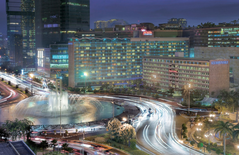 Exterior view of Kempinski Hotel Plaza-Jakarta.