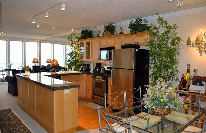 Vacation rental kitchen at Oregon Beach Vacations.