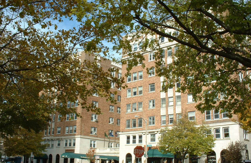 The Knickerbocker On The Lake (Milwaukee, WI) Resort Reviews