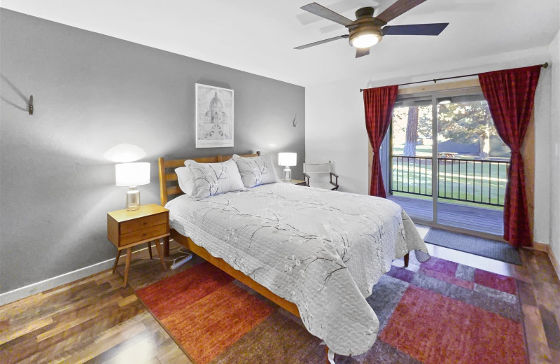 Rental bedroom at Sisters Vacation Rentals.