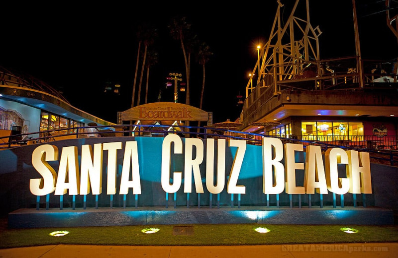 Amusement park at Aqua Breeze Inn.