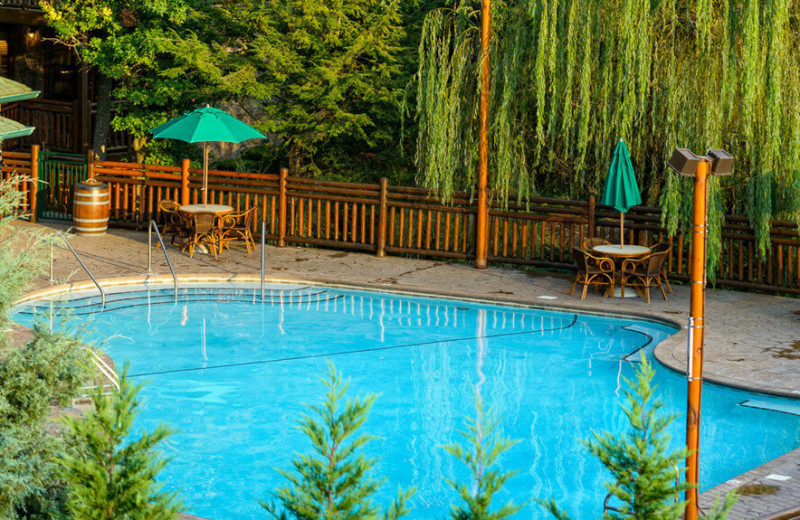 Outdoor pool at Westgate Smoky Mountain Resort & Spa.