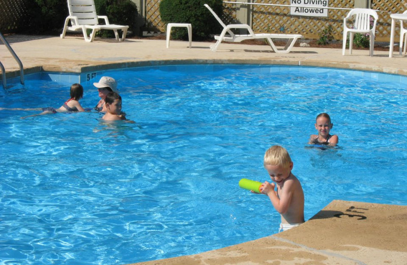 Outdoor pool at Mill House Lodge.