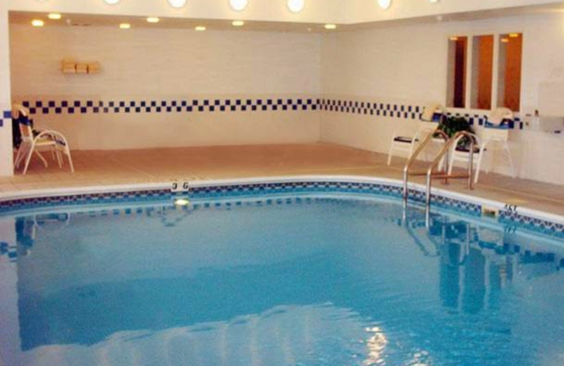 Indoor pool at Fairfield Inn Kansas City Independence.
