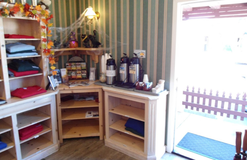 Gift shop at Sea Otter Inn.