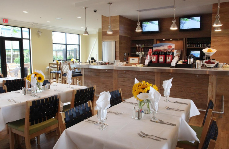 Dining room at Four Points Sheraton Punta Gorda.