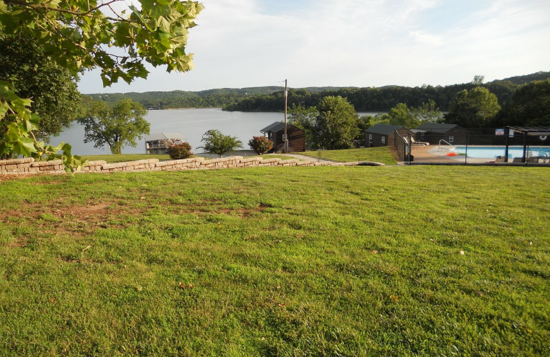 Exterior view of Bridgeport Resort.