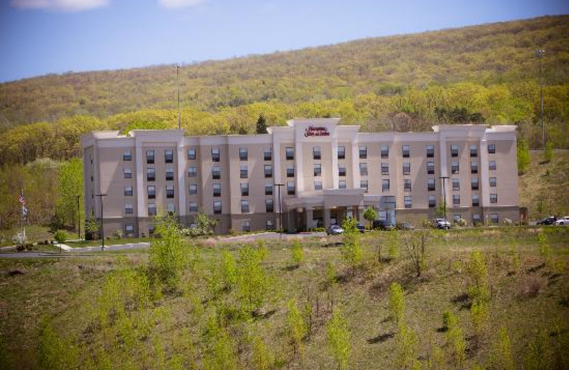 Welcome to the Hampton Inn & Suites Wilkes-Barre