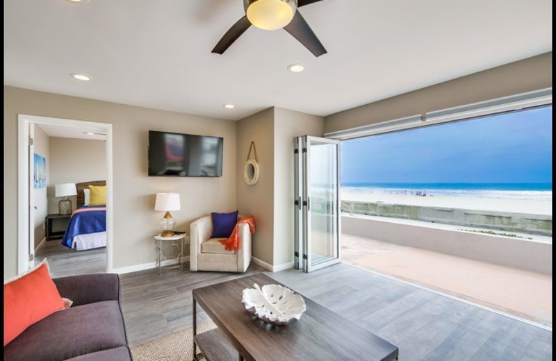 Rental living room at Surf Style Vacation Homes.