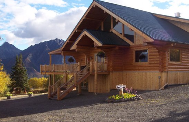 Exterior view at Majestic Valley Lodge.