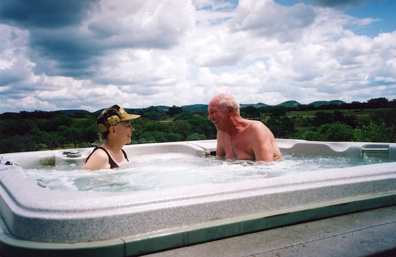 Hot tub at Paniolo Ranch.