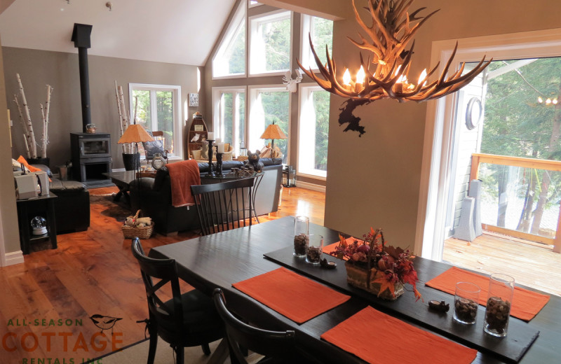 Rental living room at All-Season Cottage Rentals.