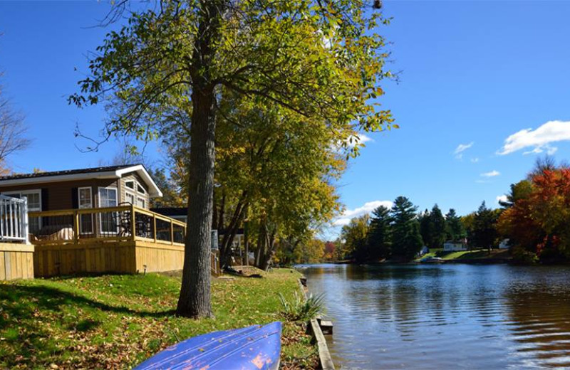 Cabin exterior at Shamrock Bay Resort.