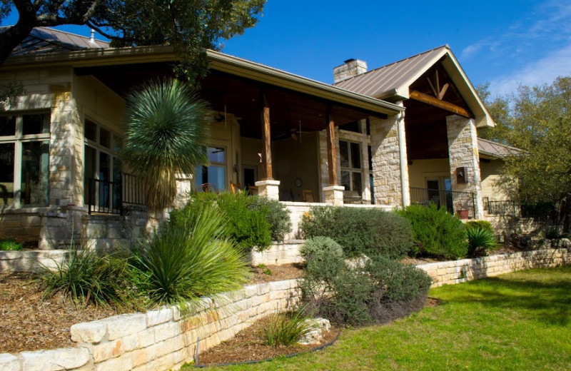 Rental exterior view of Hill Country Premier Lodging.