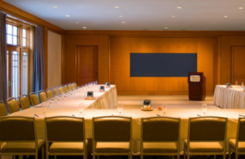 Meeting table at Westin New Orleans Canal Place