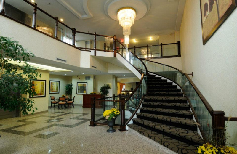 The Lobby at the Ramada Plaza Niagara Falls