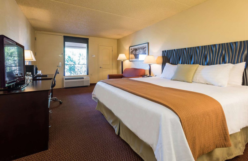 Guest room at Best Western Plus Inn of Sedona.