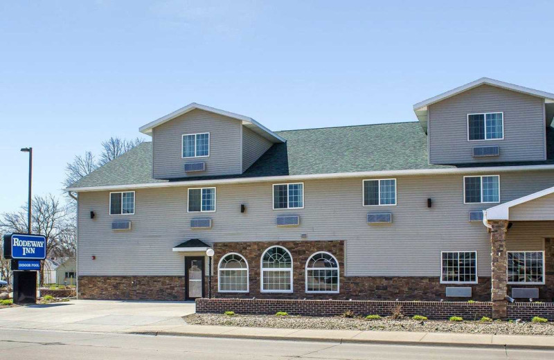 Exterior view of Rodeway Inn 