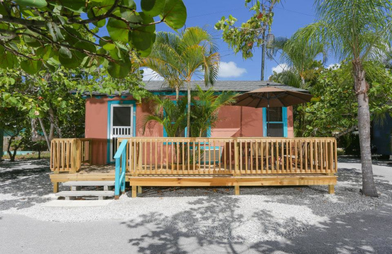 Cottage exterior at Rolling Waves Beach Cottages.