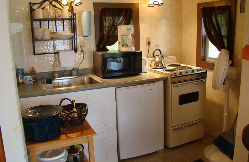 Cottage kitchen at Bay Leaf Cottages & Bistro.