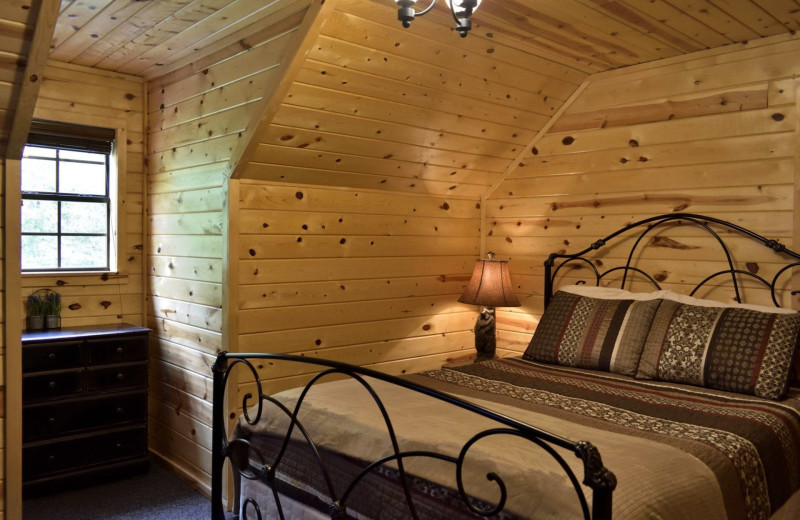 Rental bedroom at White Glove Luxury Cabins.