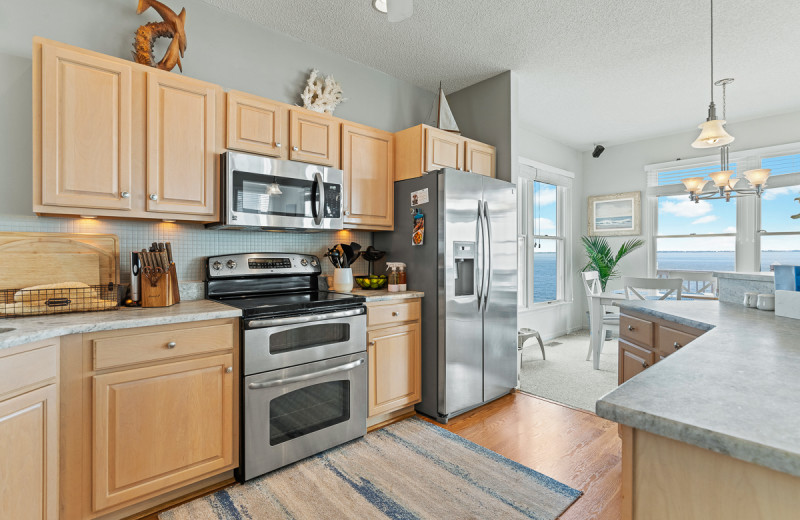 Rental kitchen at Pirate's Cove Realty.