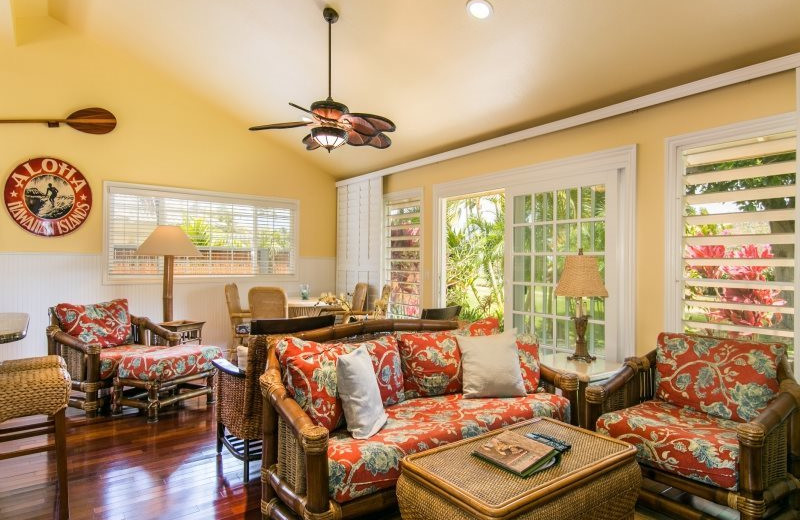 Vacation rental living room at Great Vacation Retreats.