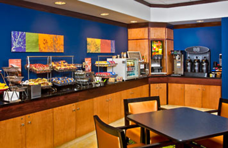 Continental Breakfast at Fairfield Inn & Suites Kodak