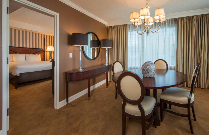 Guest room at Gaylord National Hotel