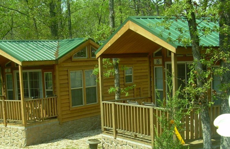 Exterior view of Southern Oaks Resort.