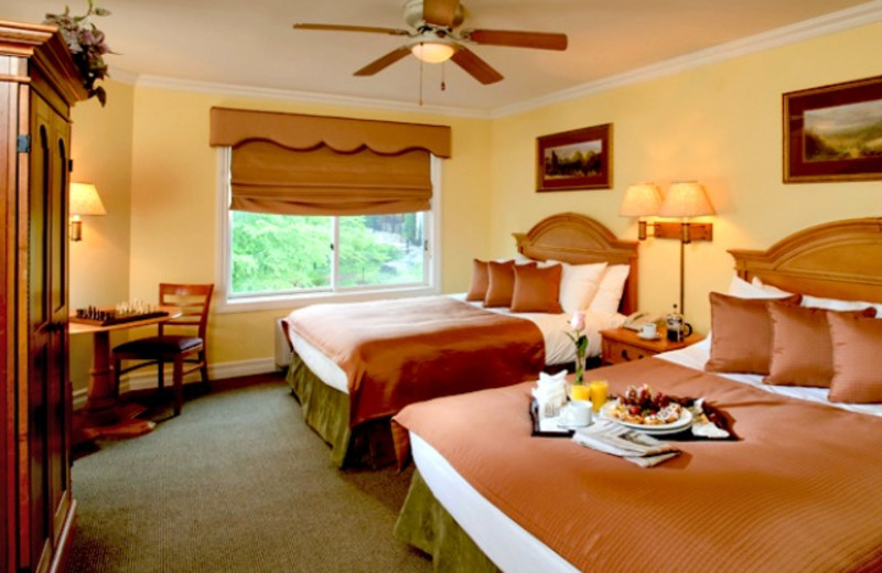 Guest bedroom at Minerals Hotel.