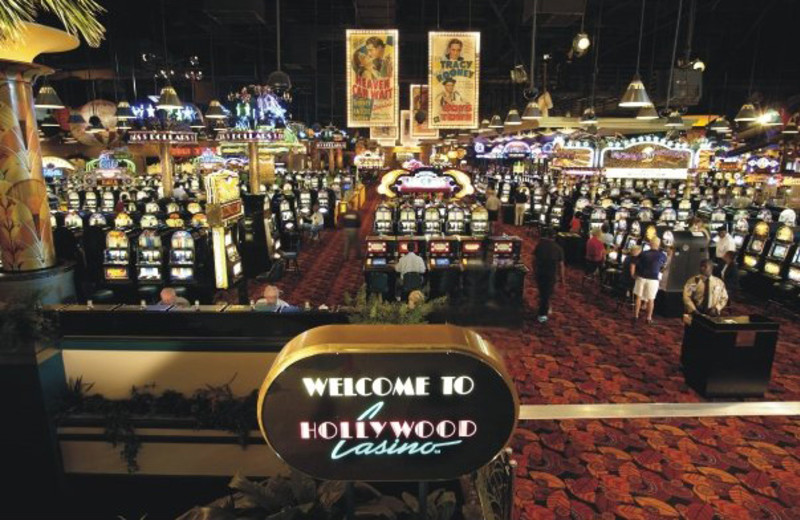 restaurants in hollywood casino tunica