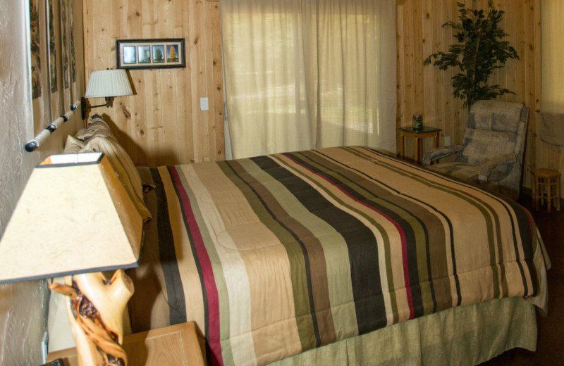 Guest room at DiamondStone Guest Lodges.